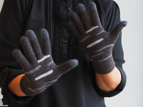 Gleam Gloves, Charcoal