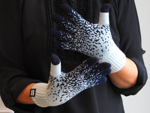 Scrub Gloves, Navy/Pale Blue